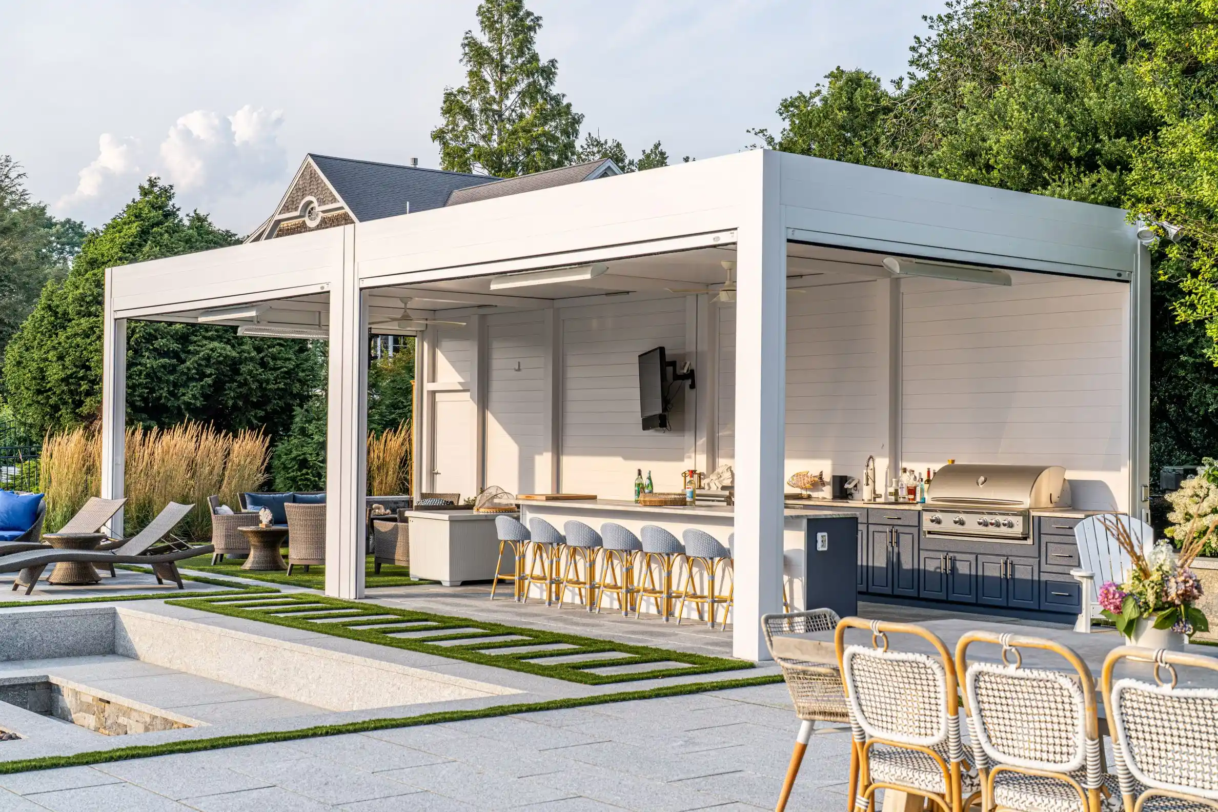 Coastal pergola and kitchen