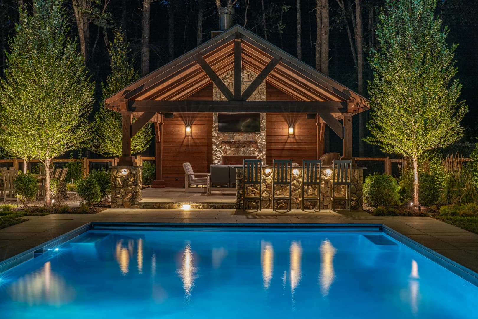 Medfield luxury outdoor living project by Redwood