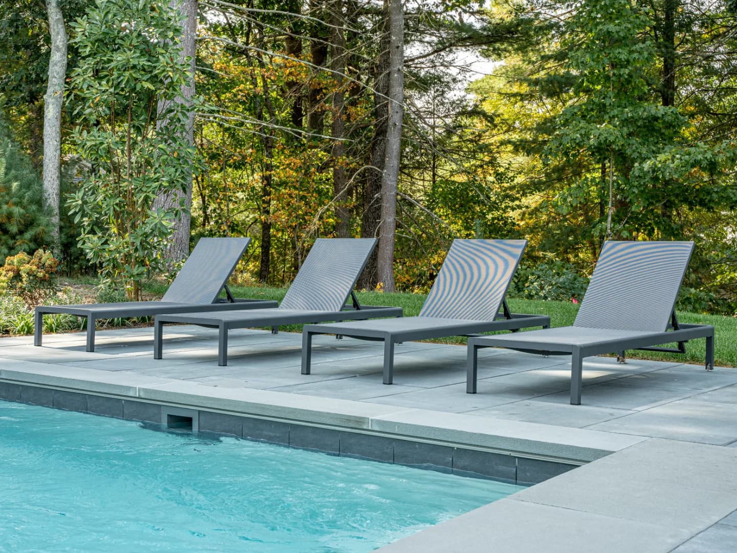 Ledge outcropping integration